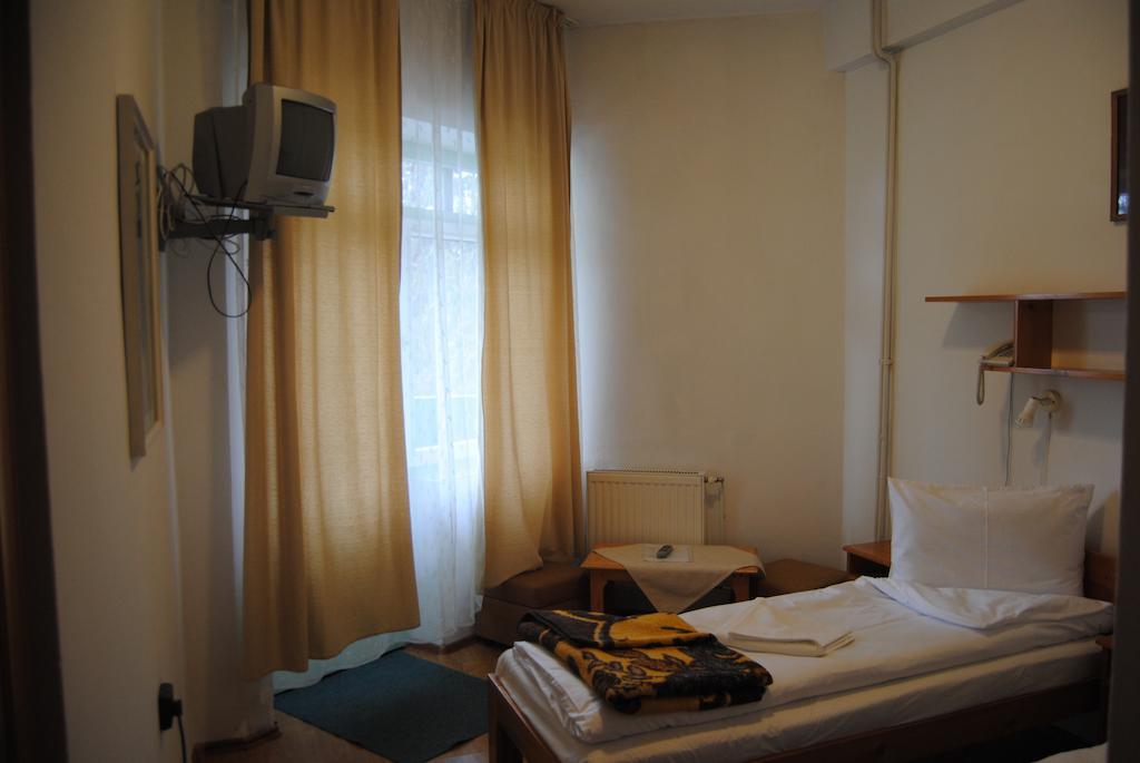 Hostel Teleki Совата Екстериор снимка